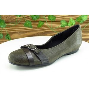 Munro Women Sz 6 M Brown Flat Leather‎ Shoes